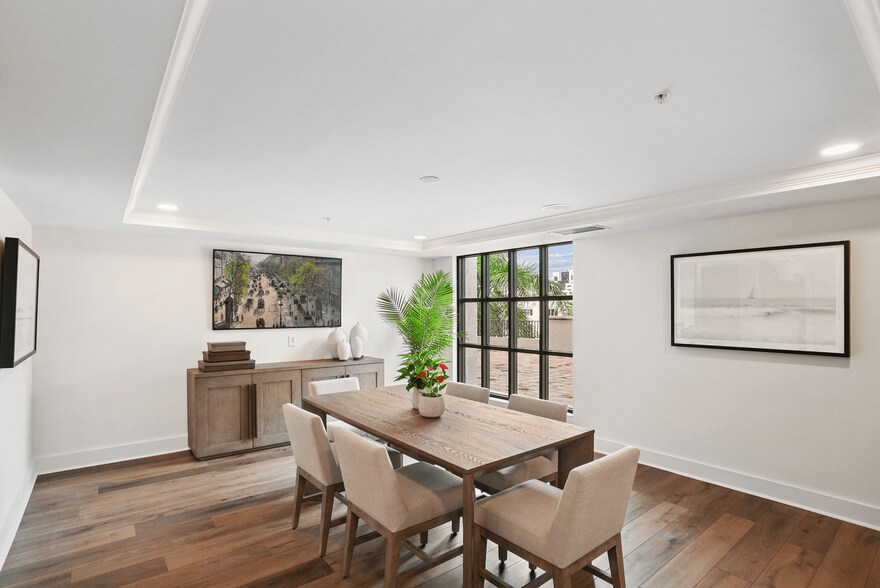 More Photos Of 353-383 Aragon Ave, Coral Gables Apartments For Lease