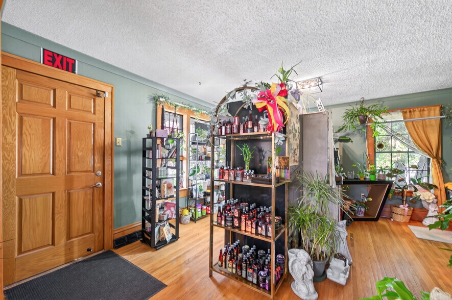 More Photos Of 418 Bench St, Taylors Falls Freestanding For Sale