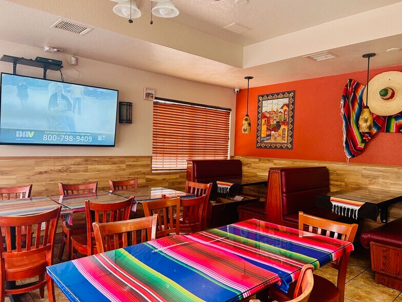 More Photos Of 32123 Cathedral Canyon Dr, Cathedral City Restaurant For Sale