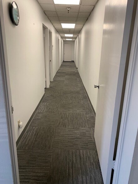 More Photos Of 13815 Struikman Rd, Cerritos Manufacturing For Lease