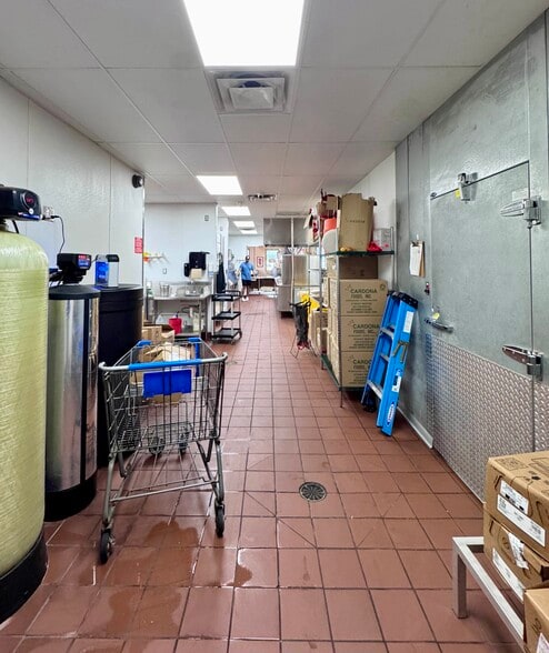 More Photos Of 3201 W Stan Schlueter Loop, Killeen General Retail For Sale