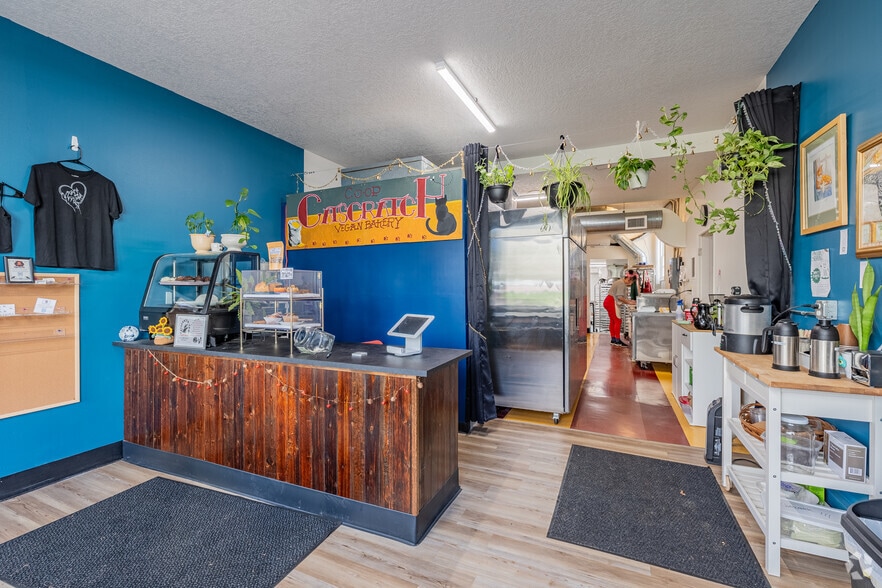 More Photos Of 2816 NE Halsey St, Portland Storefront Retail Residential For Sale