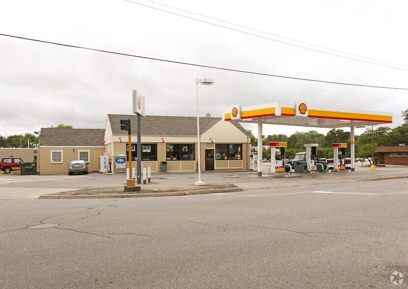 More Photos Of 513-531 W Main St, Milan Unknown For Lease