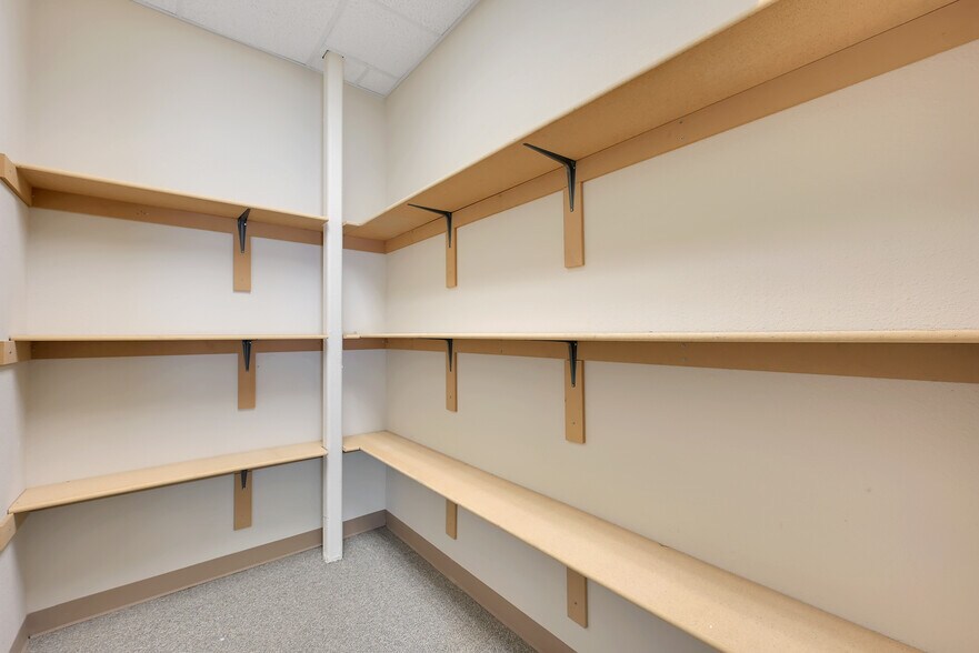 More Photos Of 103 D St, Marysville Office Residential For Sale