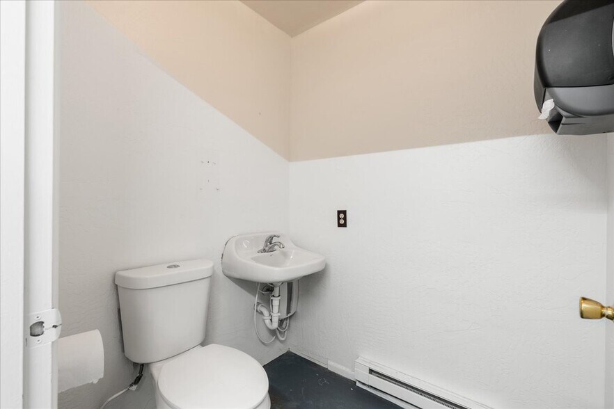 More Photos Of 2895 N Highway 89, Chino Valley Warehouse For Sale