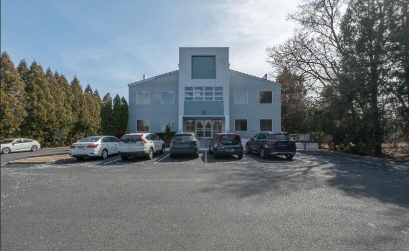 More Photos Of 1303 State Route 27, Somerset Medical For Lease