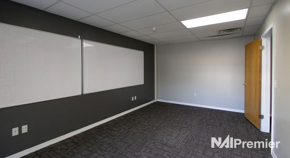 More Photos Of 649 W 9400 S, Sandy Warehouse For Sale