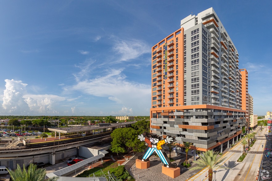 Primary Photo Of 8400 S Dixie Hwy, Miami Apartments For Lease