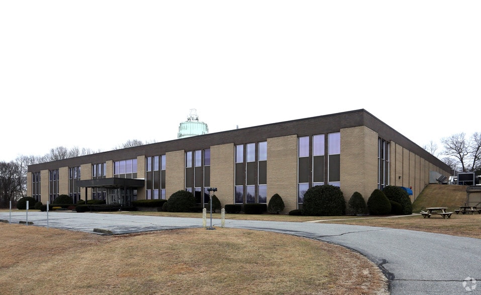 More Photos Of 51 Industrial Dr, North Smithfield Warehouse For Sale