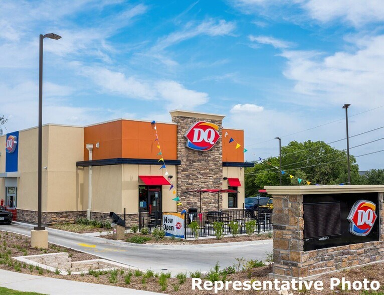 Primary Photo Of 470 Highway 287, Boise City Fast Food For Sale