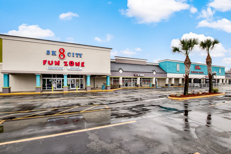 More Photos Of 9222-9398 Arlington Expy, Jacksonville Unknown For Lease