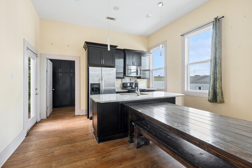 More Photos Of 2764 Orleans Ave, New Orleans Storefront Retail Residential For Sale