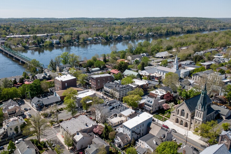 More Photos Of 45 Bridge St, Lambertville Storefront Retail Office For Sale