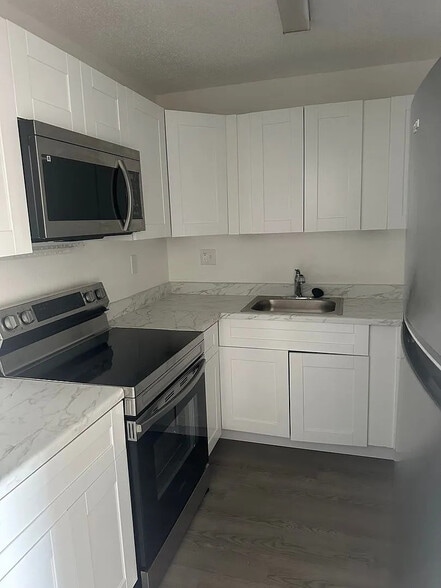 More Photos Of 3111 NW 3rd Ave, Pompano Beach Apartments For Sale