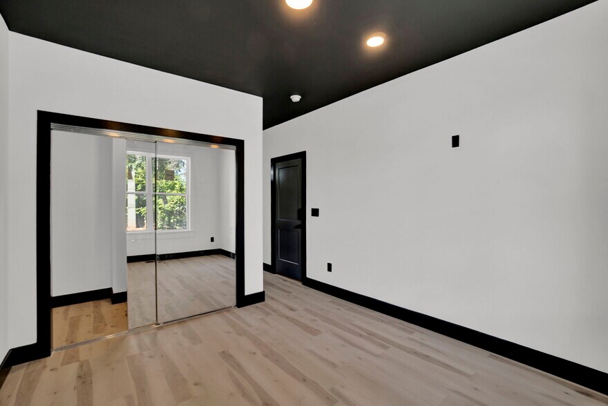 More Photos Of 228 Pursley st, Rock Hill Apartments For Sale