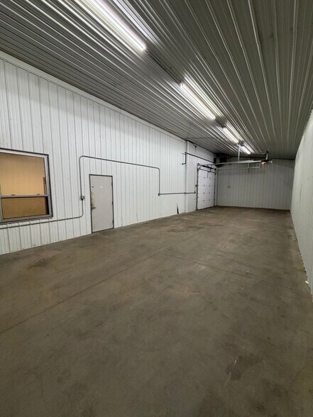 More Photos Of 4388 Gibsonia Rd, Gibsonia Warehouse For Lease