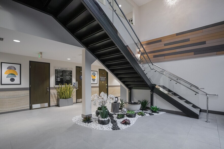 More Photos Of 328 S Atlantic Blvd, Monterey Park Office For Lease