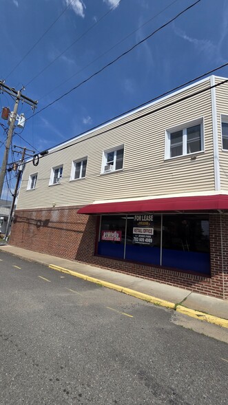 More Photos Of 521 Broadway St, Quantico General Retail For Lease