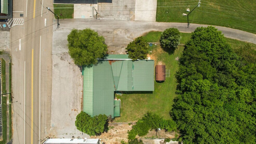 More Photos Of 6710 Morganton Rd, Greenback General Retail For Sale