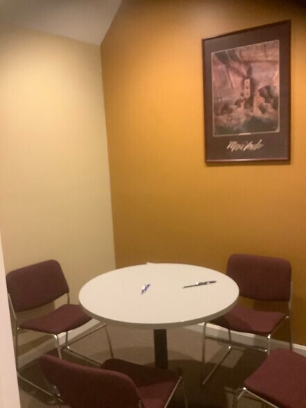 More Photos Of 1583 Beacon St, Brookline Office For Sale