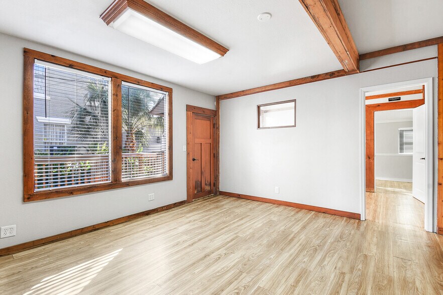 More Photos Of 101 Orange St, Saint Augustine Medical For Sale