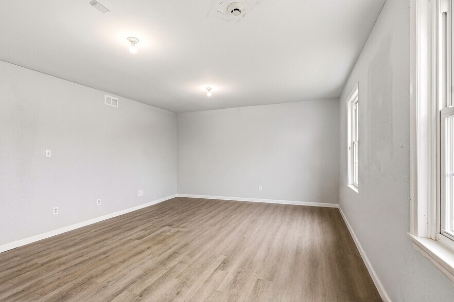 More Photos Of 2611 Route 37 E, Toms River Office For Sale