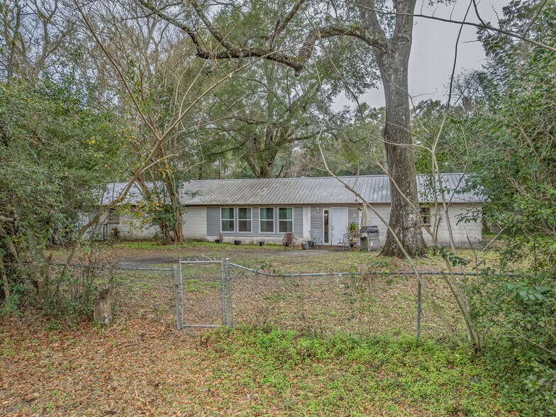 More Photos Of Roy Woods Circle, Woodville Multifamily For Sale