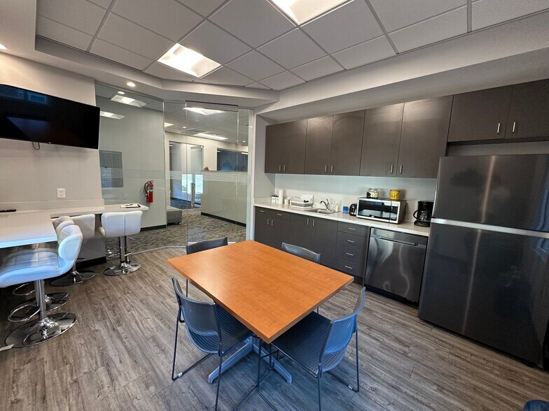 More Photos Of 4227 Pleasant Hill Rd, Duluth Medical For Sale