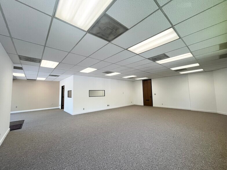 More Photos Of 7840 Madison Ave, Fair Oaks Office For Sale