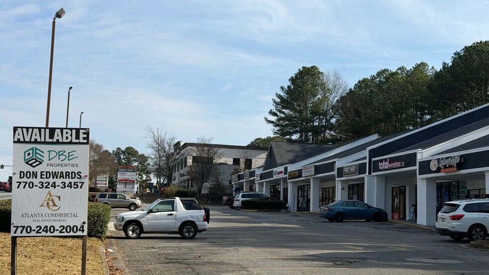 More Photos Of 803 SW Powder Springs St, Marietta Unknown For Lease