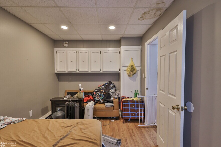 More Photos Of 302 W Abbott St, Lansford Multifamily For Sale
