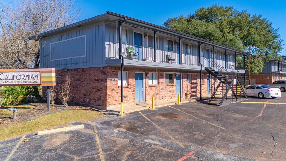 More Photos Of , Lufkin Multifamily For Sale