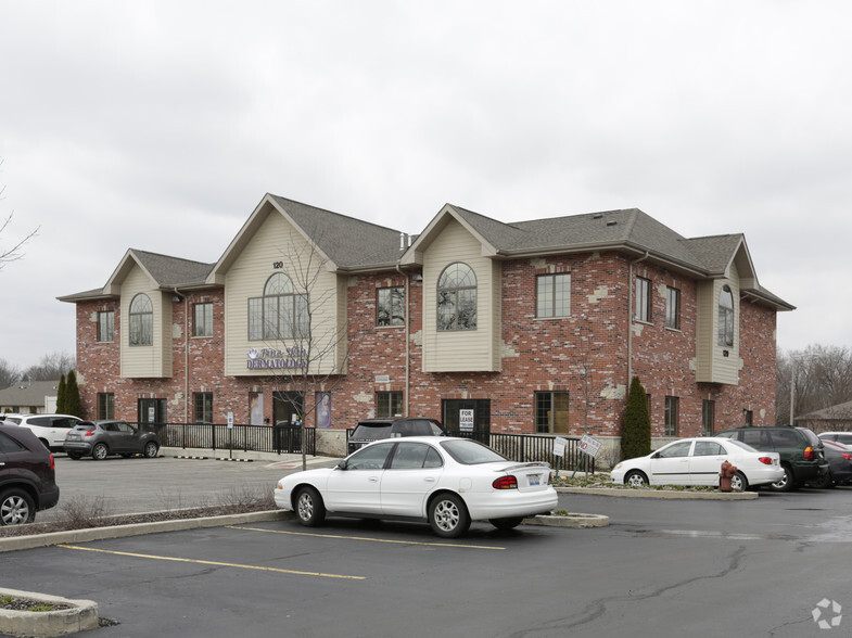 Primary Photo Of 120 Batson Ct, New Lenox Office For Lease