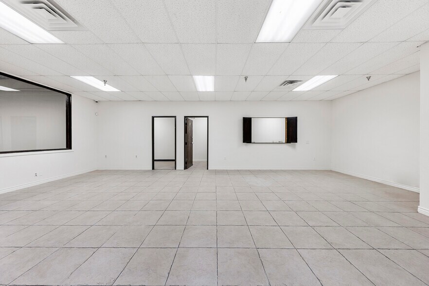 More Photos Of 8768 Helms Ave, Rancho Cucamonga Light Manufacturing For Lease