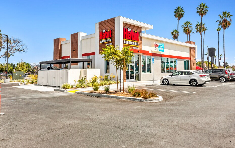 More Photos Of 9852 Chapman Ave, Garden Grove Unknown For Lease