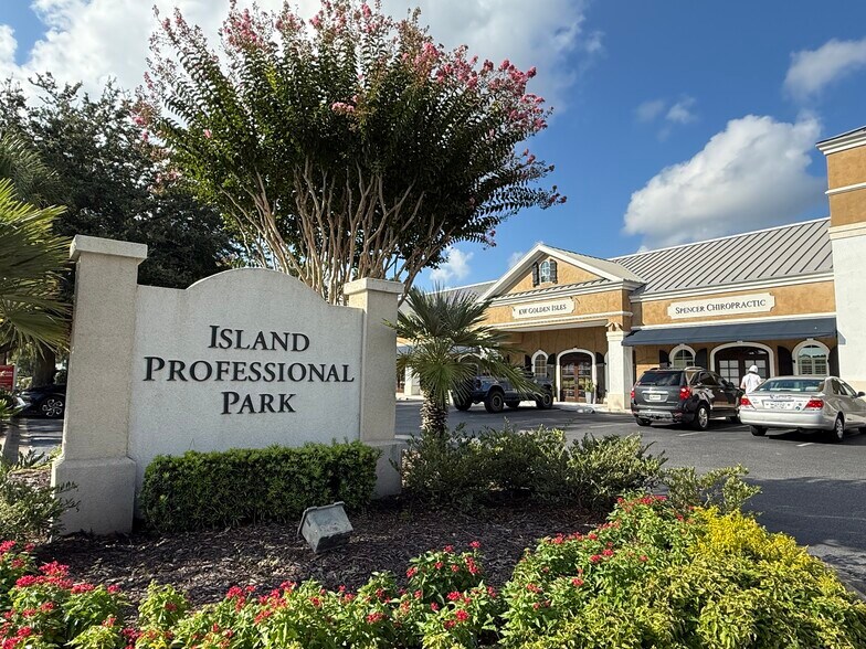 More Photos Of 100-126 Island Professional Park, Saint Simons Island Office For Sale