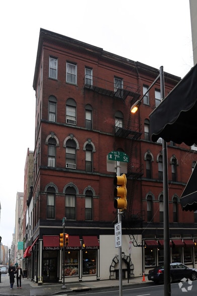 More Photos Of 701 Chestnut St, Philadelphia Office For Sale