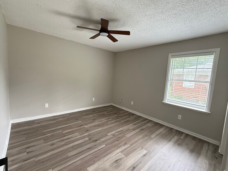 More Photos Of , Huntsville Multifamily For Sale