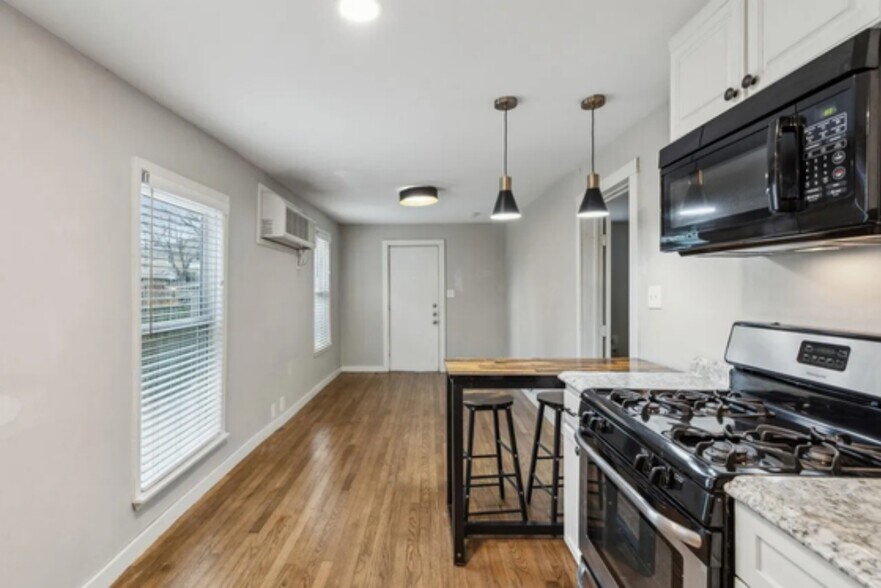 More Photos Of 5309 East Side Ave, Dallas Apartments For Sale