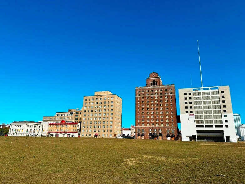 More Photos Of 125 S Dr Martin Luther King Blvd, Atlantic City Hotel For Sale