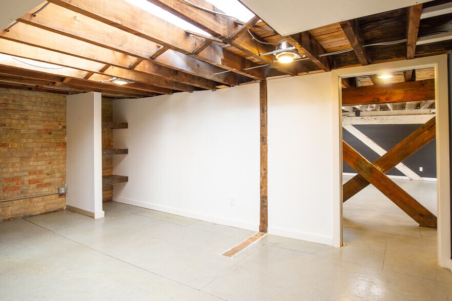 More Photos Of 630 S Stringfellow Ct, Salt Lake City Loft Creative Space For Lease