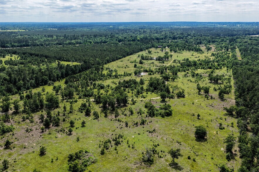 More Photos Of 1726 I-45 North, Huntsville Land For Sale