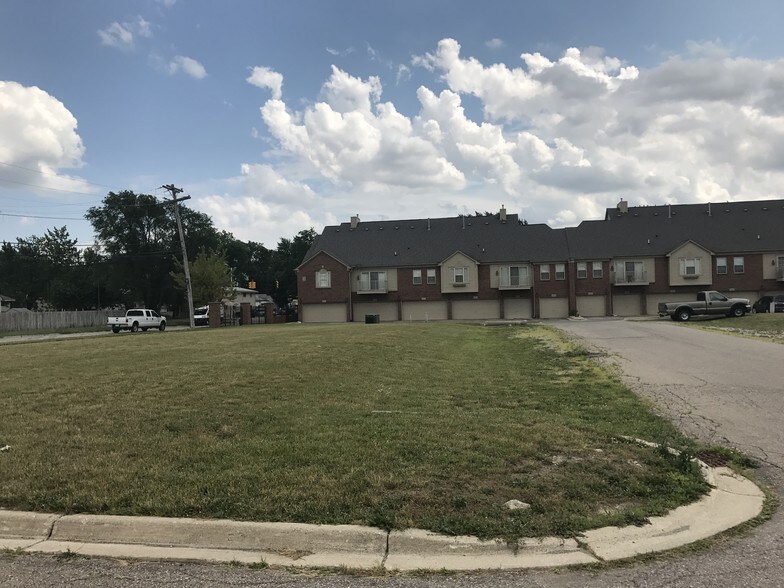 More Photos Of 24095 Vance Ave, Hazel Park Land For Sale
