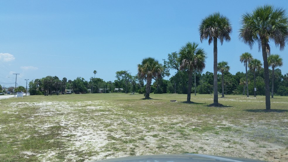 More Photos Of 327 Ridgewood Ave, Holly Hill Land For Sale