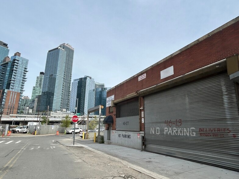 More Photos Of 4613 27th St, Long Island City Manufacturing For Lease