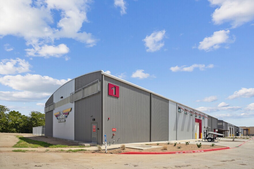 More Photos Of 5601 FM 973, Del Valle Unknown For Lease