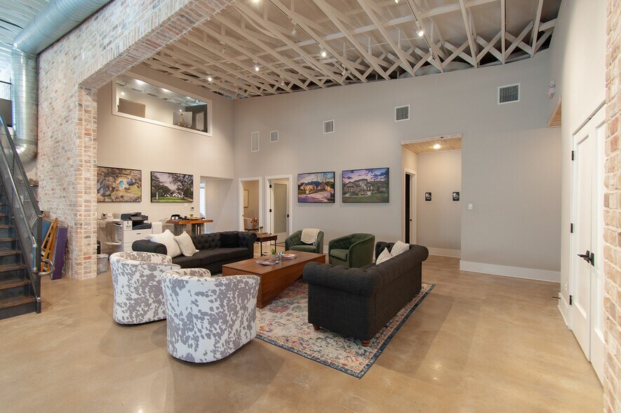 More Photos Of 1645 Greens Prairie Rd W, College Station Office For Sale