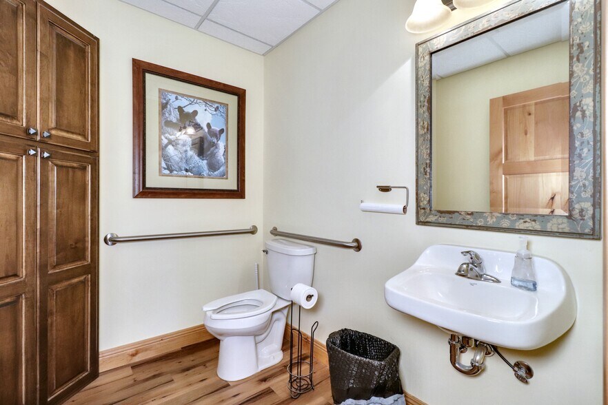 More Photos Of 616 US 51, Woodruff Office For Sale