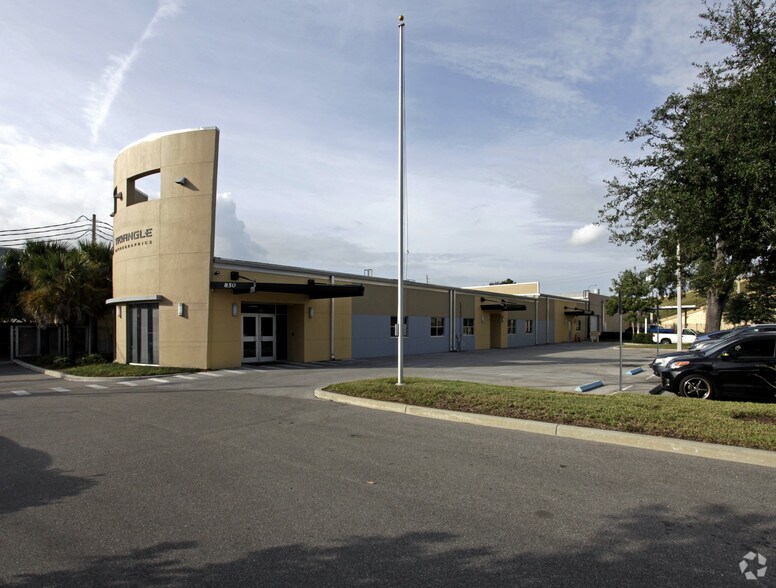 Primary Photo Of 850 S Hughey Ave, Orlando Manufacturing For Sale