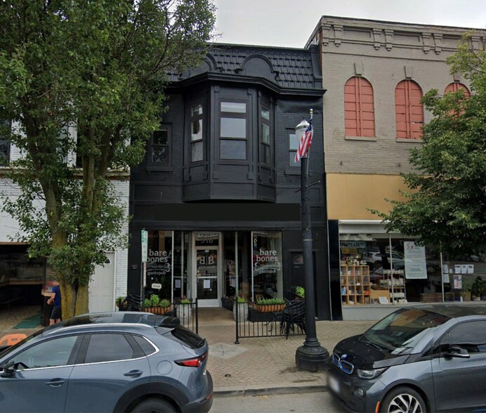 Primary Photo Of 518 Lincolnway, La Porte Storefront Retail Residential For Sale